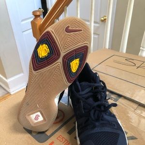 Kyrie 3 youth size 2